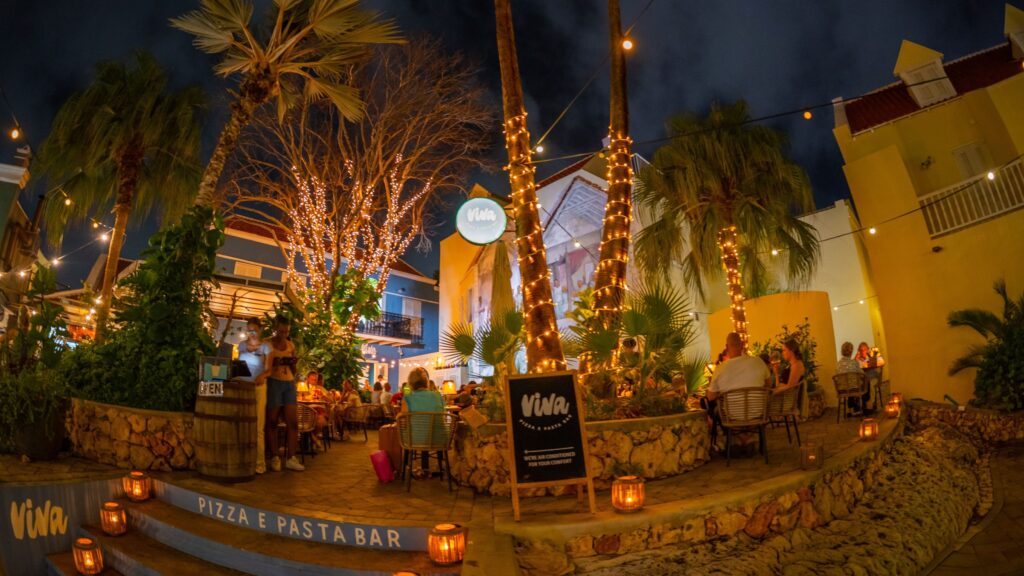 VIVA PIZZA E PASTA BAR 15