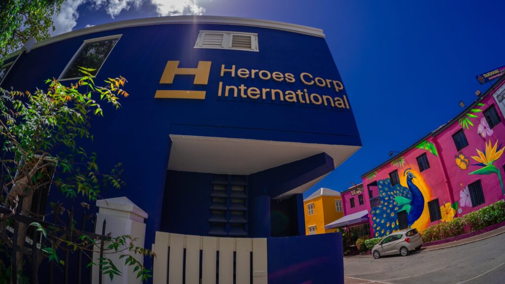 HEROES CORP INTERNATIONAL 3