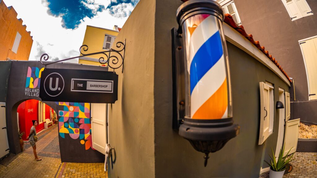 U. THE BARBERSHOP 10
