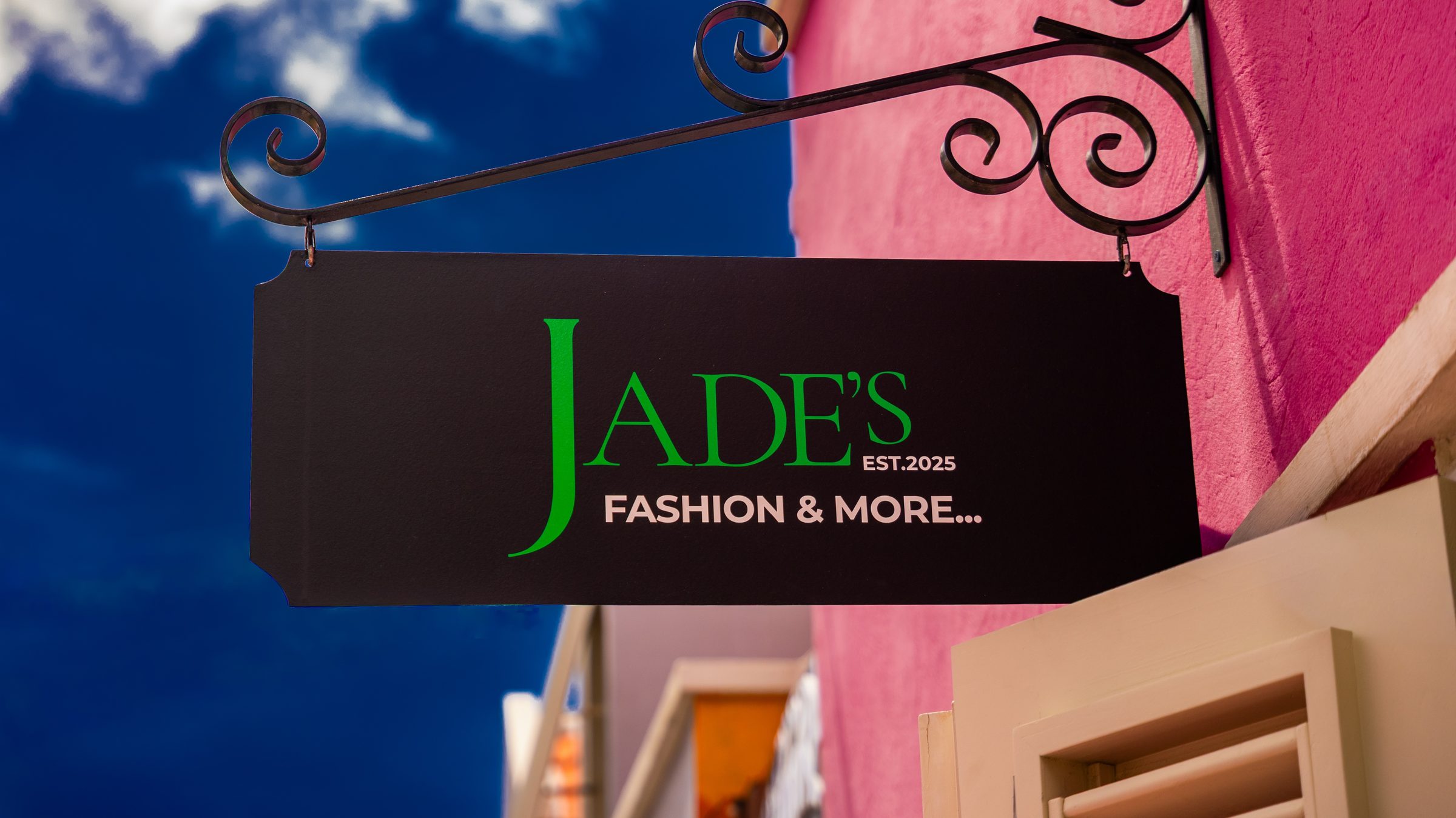 JADE’S FASHION AND MORE photo 10