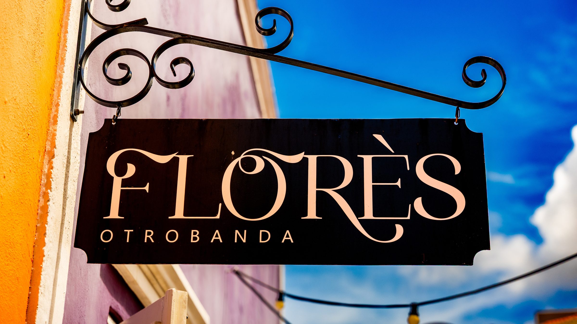 FLORÈS OTROBANDA photo 15